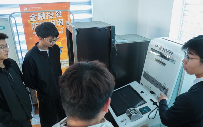 图片6.jpg 图片6.jpg